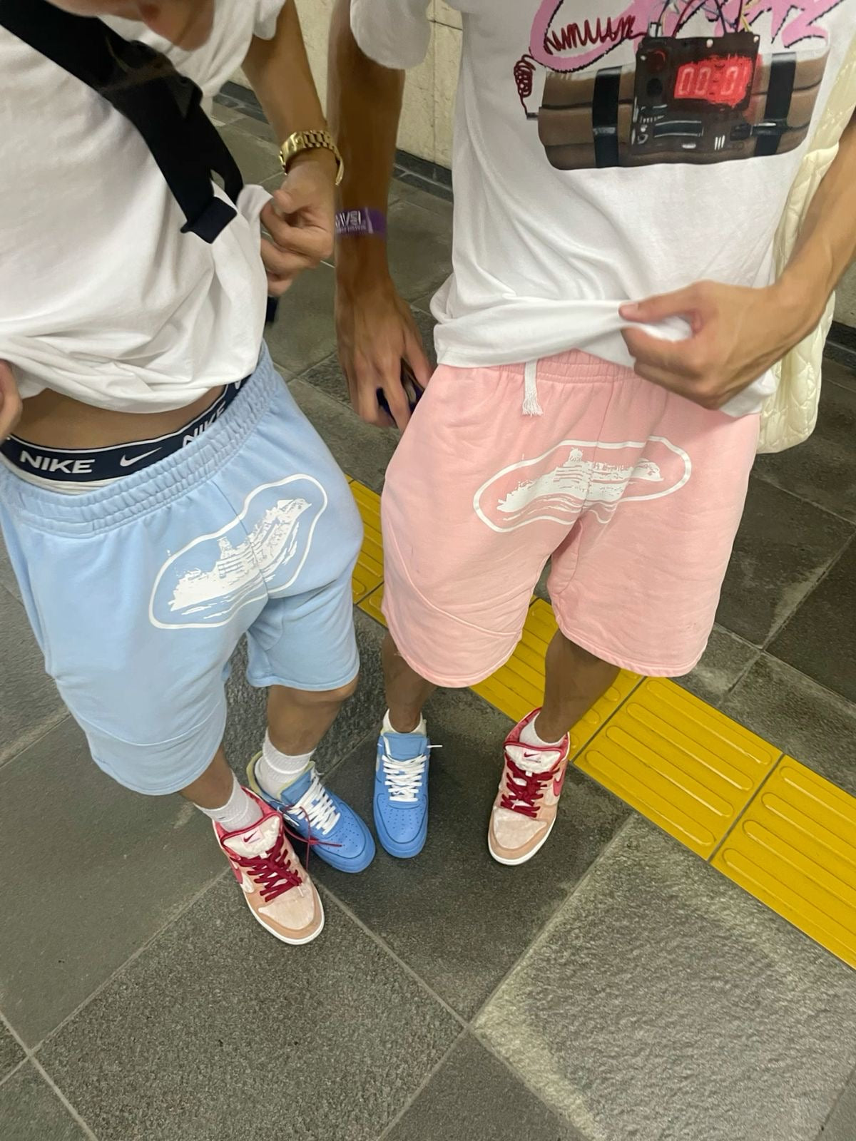 Corteiz Shorts - Pink